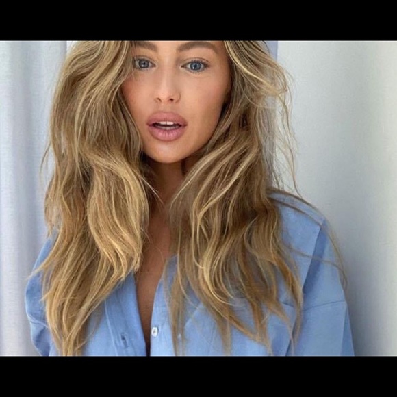 Meet your Posher, Carla - Picture 1 of 1